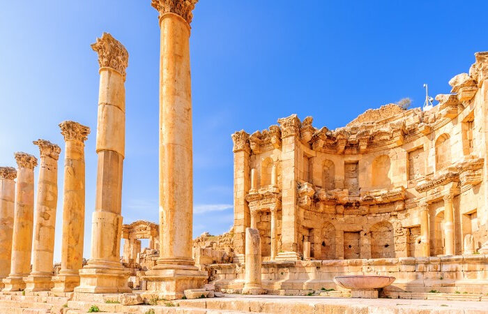 Corona de Jordania y Egipto con crucero G1T