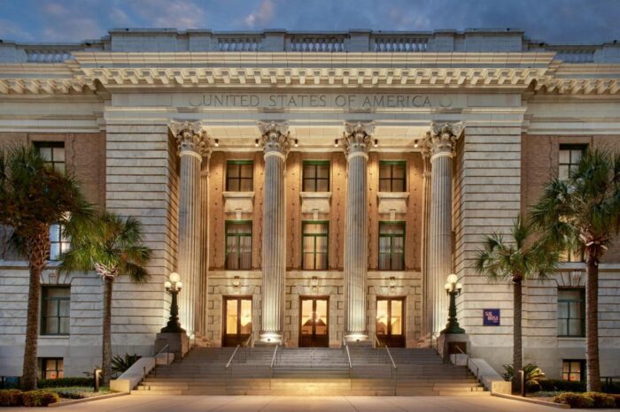 Le Méridien Tampa, The Courthouse