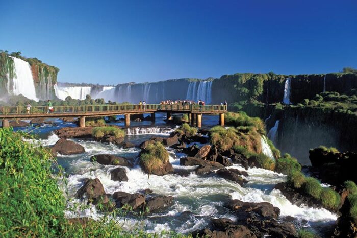 17 días Clásico Brasil, Argentina y Chile con Isla de Pascua G1T