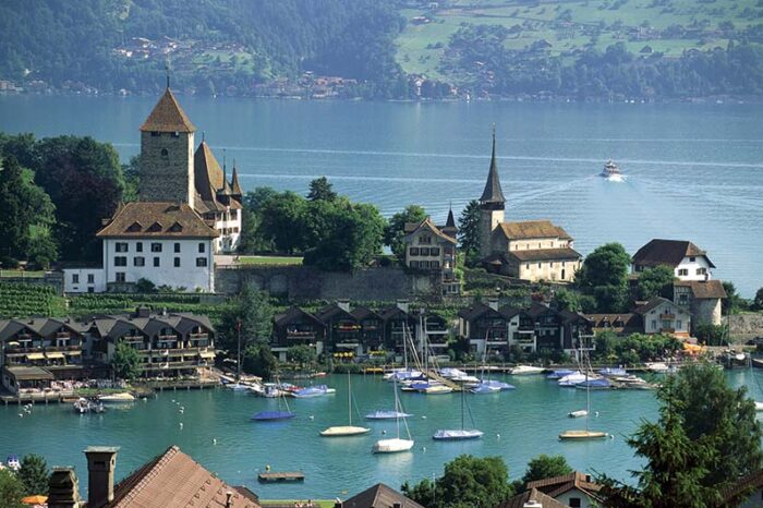 Viaje económico de 8 días a Suiza G1T