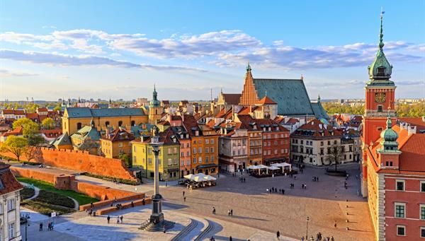 14 días de viaje asequible por Europa Central con Varsovia, Cracovia y Berlín G1T